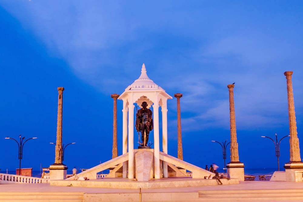 Pondicherry - Ghandi Statue